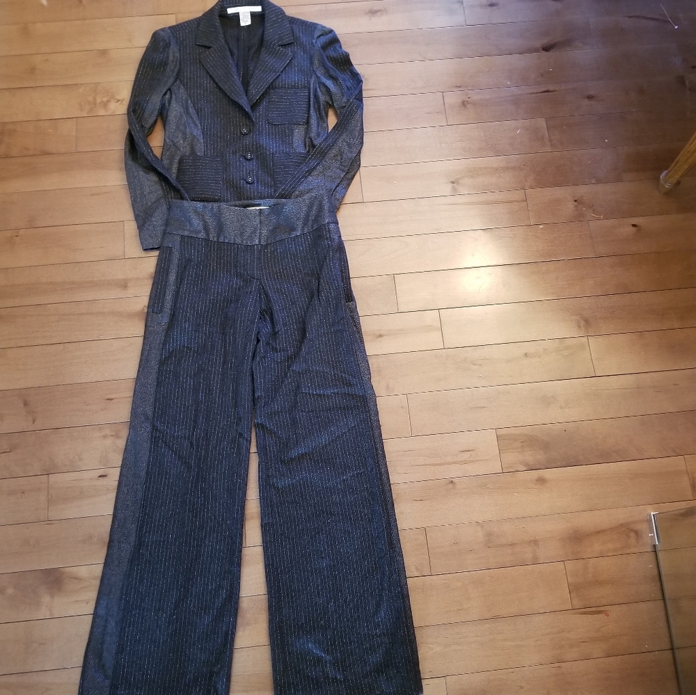 Diane von Furstenberg virgin wool pant suit